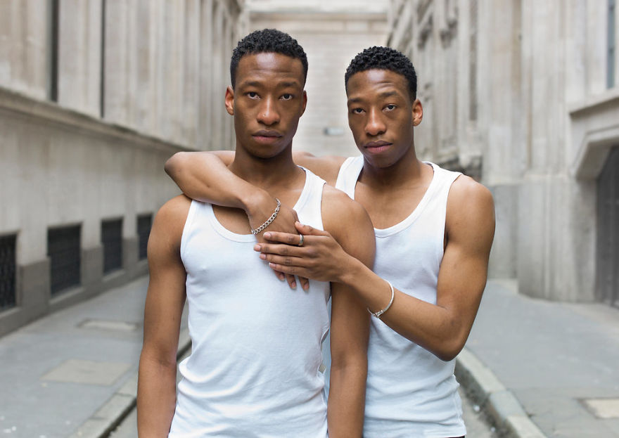 Portraits Of Identical Twins Show Just How Different They Are