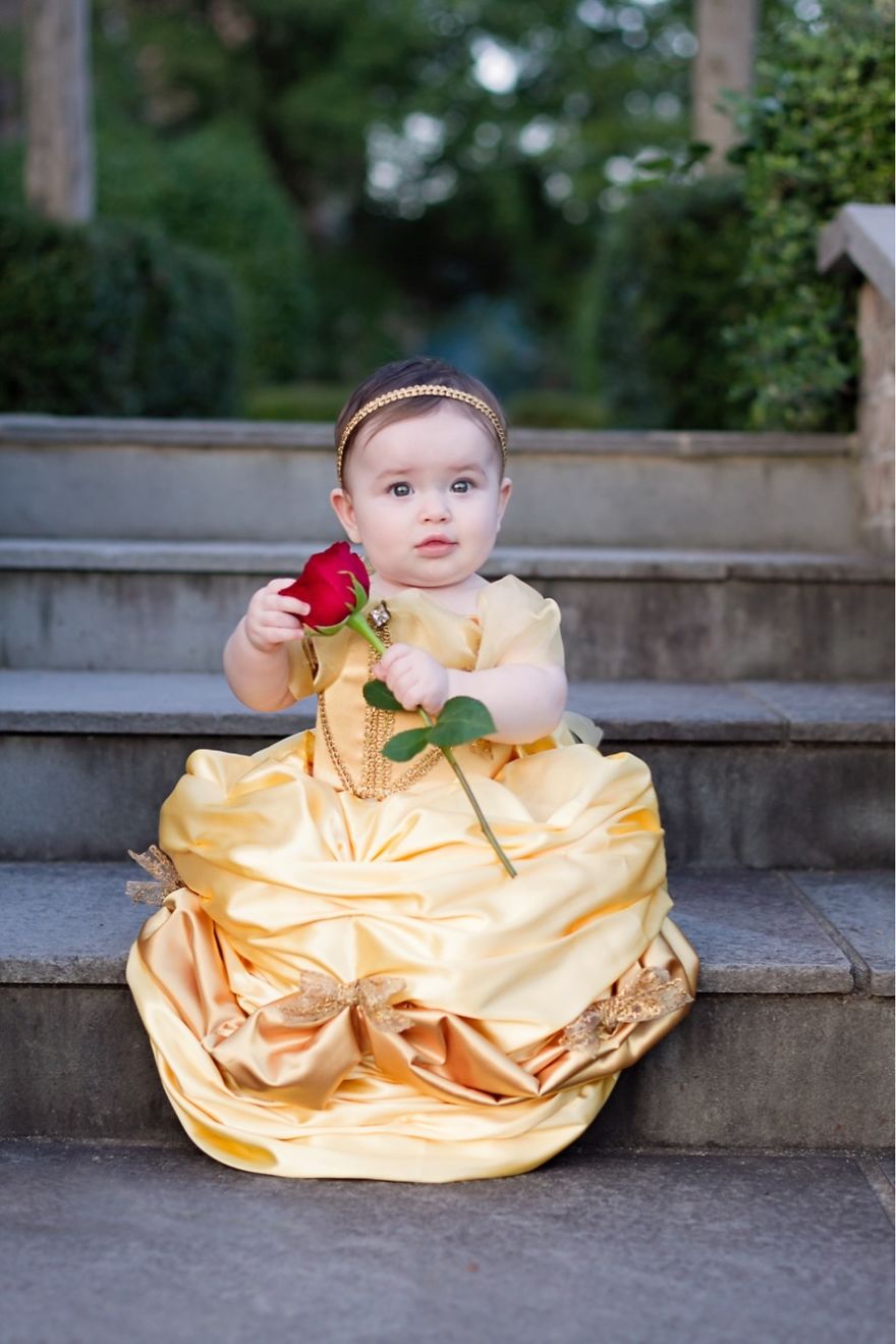 Each Month I Created Princess Costumes For My Baby Girl To Cope With Postpartum Depression Each Month I Created Princess Costumes For My Baby Girl To Cope With Postpartum Depression