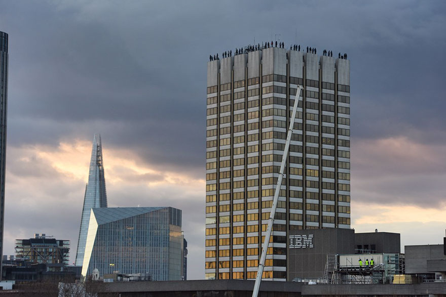 84 Sculptures Appear On Top Of A Building In London To Bring Awareness To Male Suicide Problem