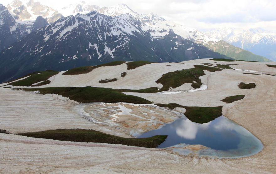 Georgia, Beyond The Little Georgia, Beyond The Little