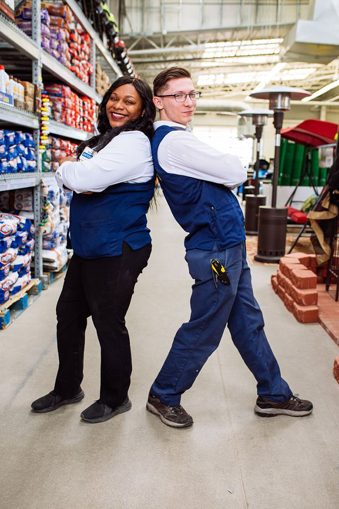 Guy Tells Walmart He Likes To Steal From Their Stores, And Their Response Is So Good, People Say They Beat Wendy’s Guy Tells Walmart He Likes To Steal From Their Stores, And Their Response Is So Good, People Say They Beat Wendy’s