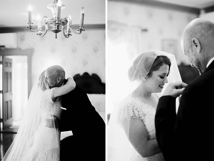 179 Times Fathers Couldn’t Hold Back Their Emotions After Seeing Daughters In Wedding Dresses For The First Time 179 Times Fathers Couldn’t Hold Back Their Emotions After Seeing Daughters In Wedding Dresses For The First Time