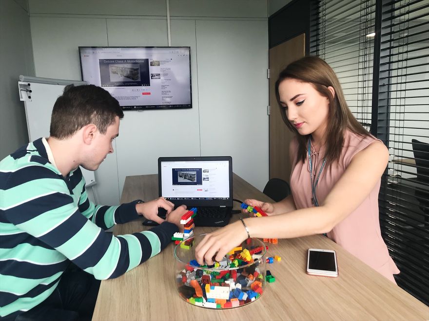 We Left Classic Lego At The Office Full Of Engineers And This Is What Happened We Left Classic Lego At The Office Full Of Engineers And This Is What Happened