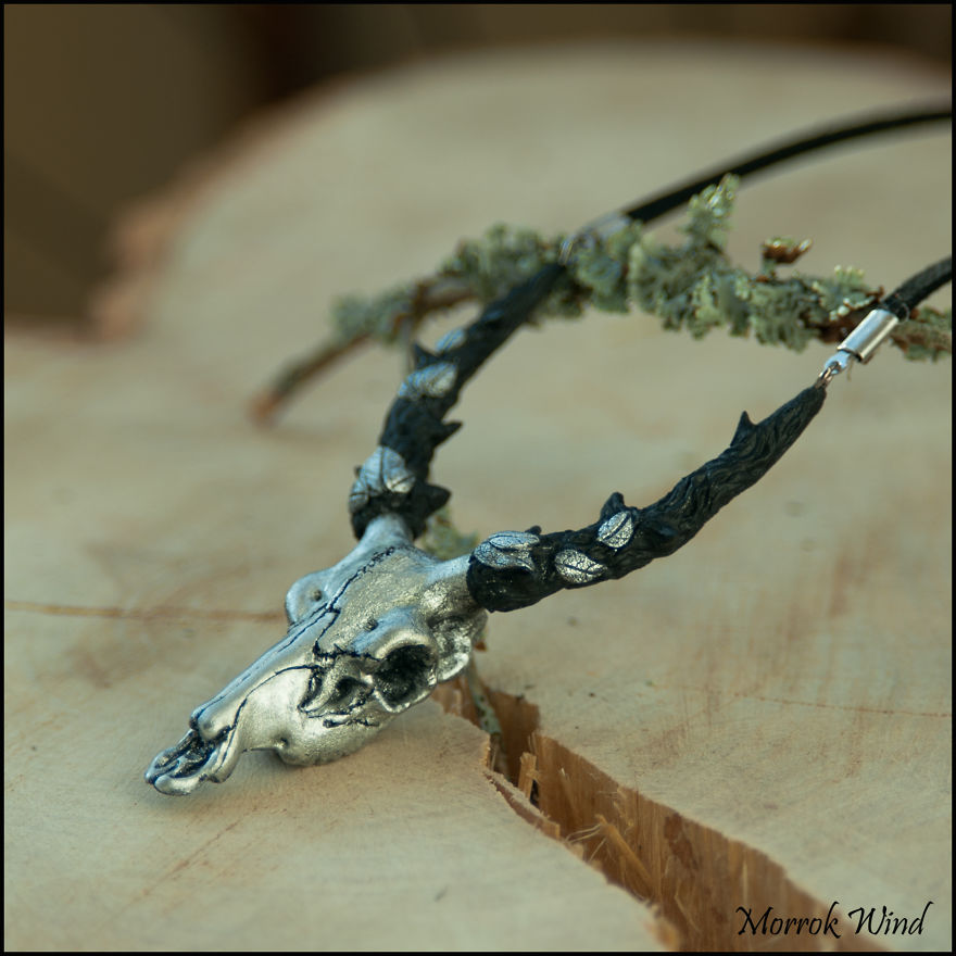 Miniature Deer Skulls Necklaces Made Of Polymer Clay Miniature Deer Skulls Necklaces Made Of Polymer Clay