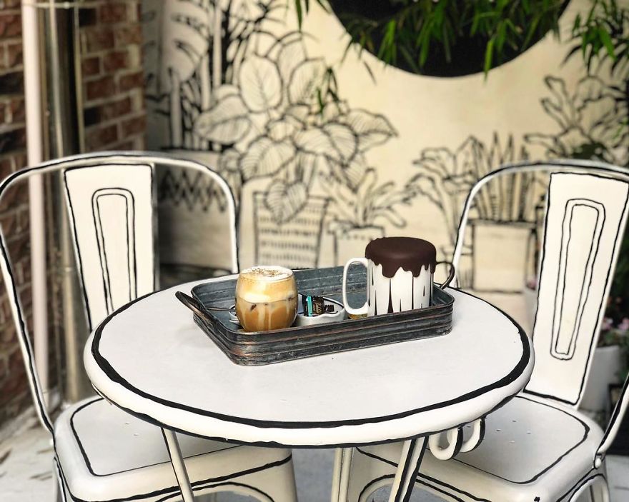 This Unusual Café In Seoul Will Make You Feel Like You Walked Into A Cartoon This Unusual Café In Seoul Will Make You Feel Like You Walked Into A Cartoon