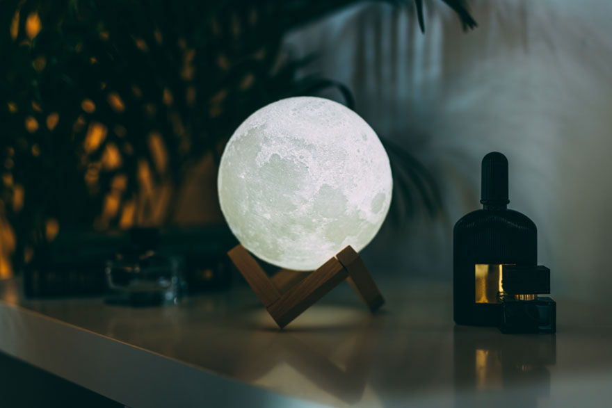 These Moon Lamps Will Make Your Room Look Out Of This World These Moon Lamps Will Make Your Room Look Out Of This World