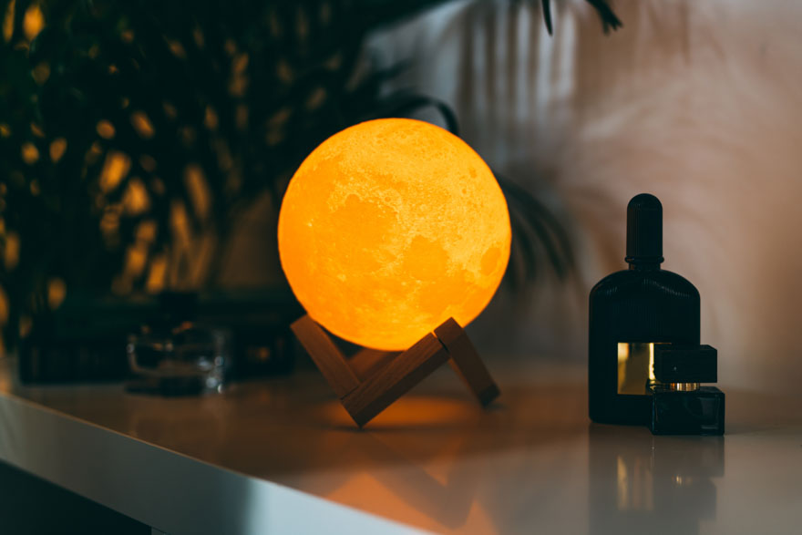 These Moon Lamps Will Make Your Room Look Out Of This World These Moon Lamps Will Make Your Room Look Out Of This World