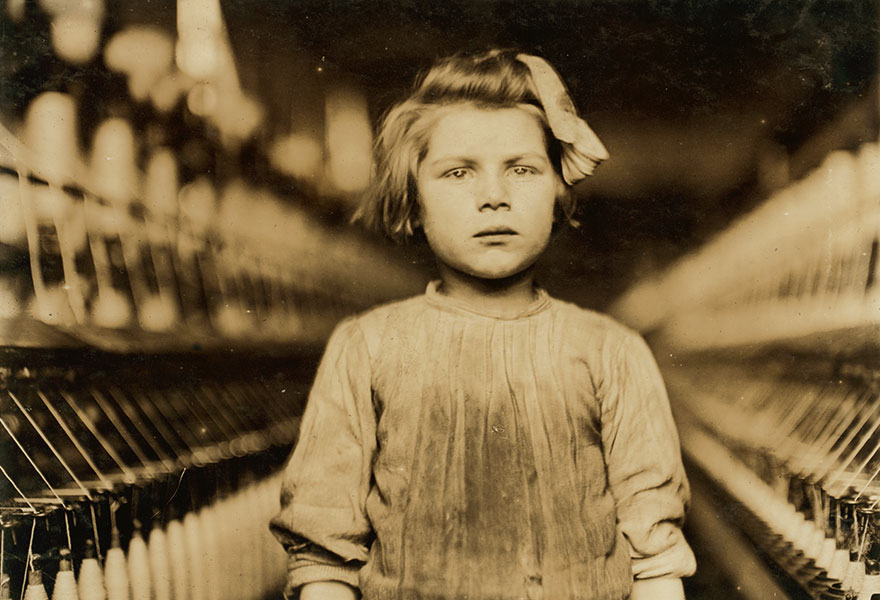 Gruesome Pictures From The 1900s Showing The Struggles Of Working Children Before Child Labor Was Abolished