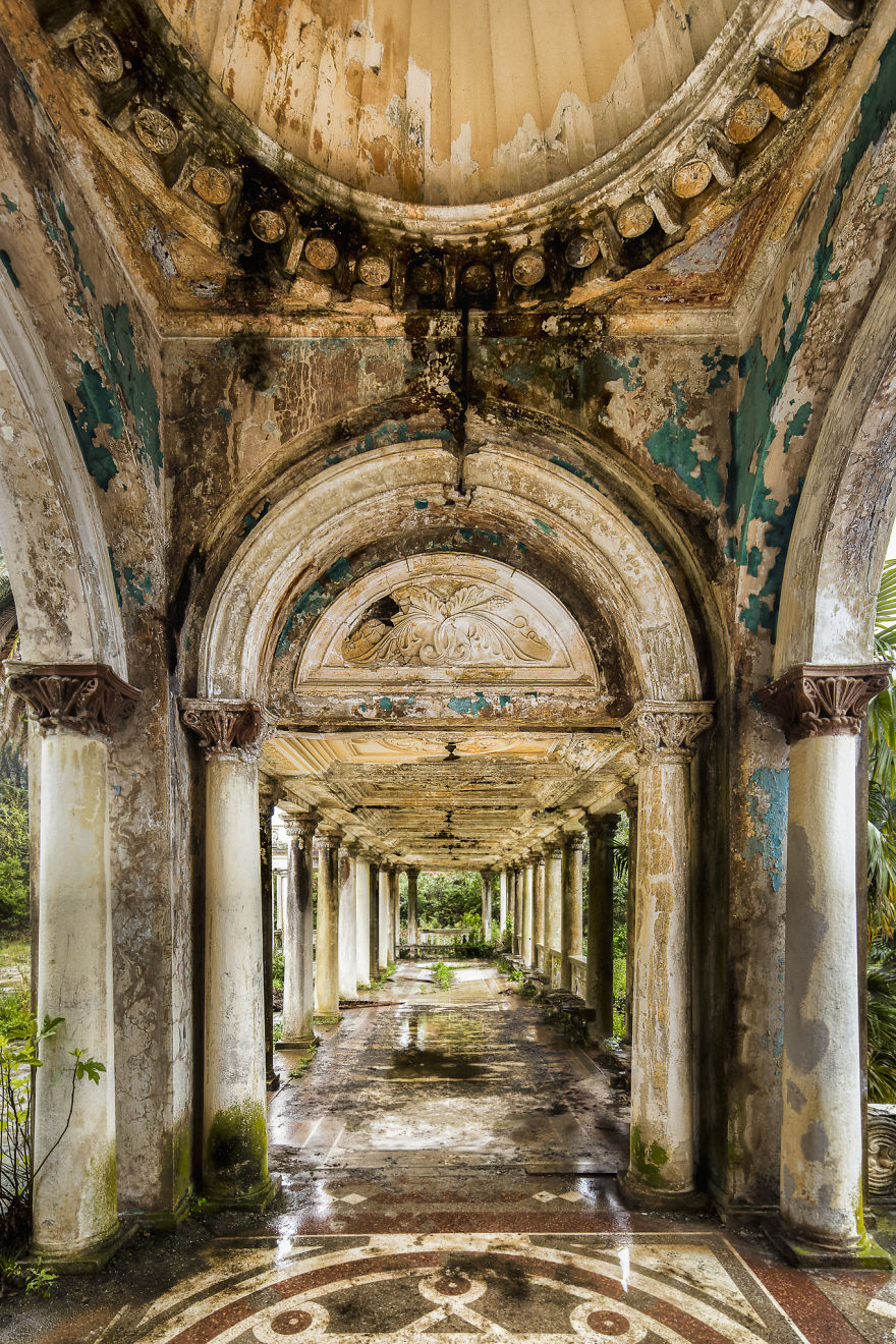 After Photographing Nearly 500 Abandoned Locations, I Came Across Stunning Abkhazia After Photographing Nearly 500 Abandoned Locations, I Came Across Stunning Abkhazia