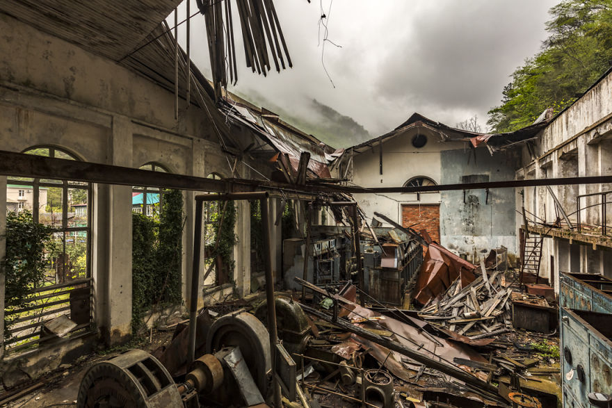 After Photographing Nearly 500 Abandoned Locations, I Came Across Stunning Abkhazia After Photographing Nearly 500 Abandoned Locations, I Came Across Stunning Abkhazia