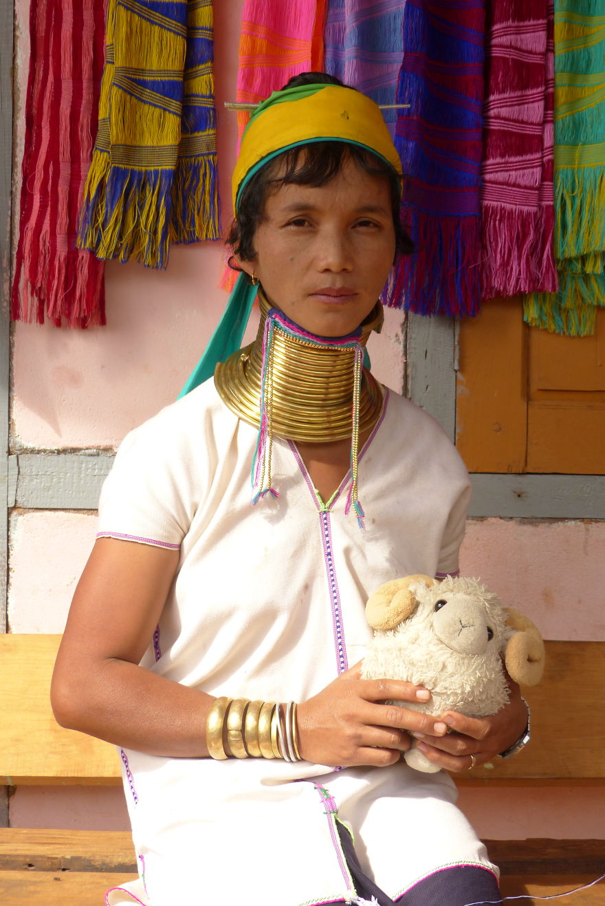 I Am The Cutest Ram Ever And I Love To Travel: Look At My Pictures Around The World!