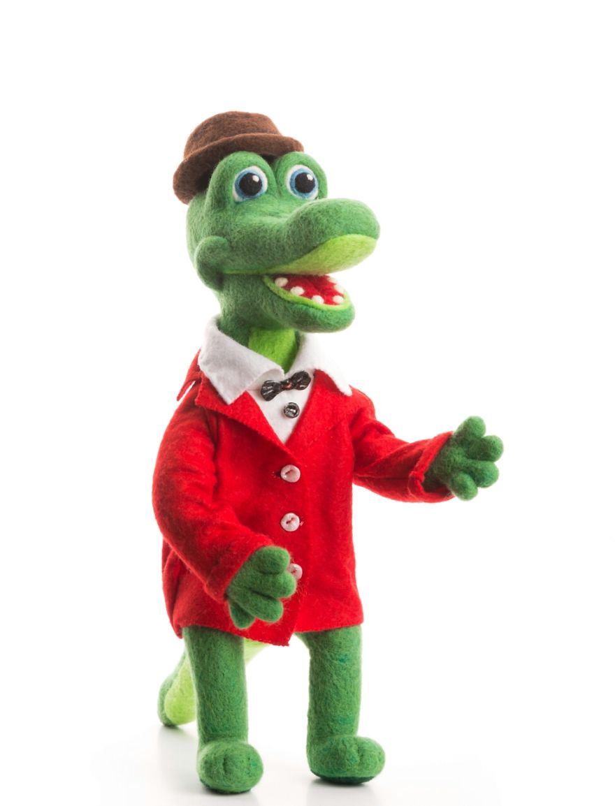 I Make Needle Felted Dolls Out Of Sheep&#8217;s Wool