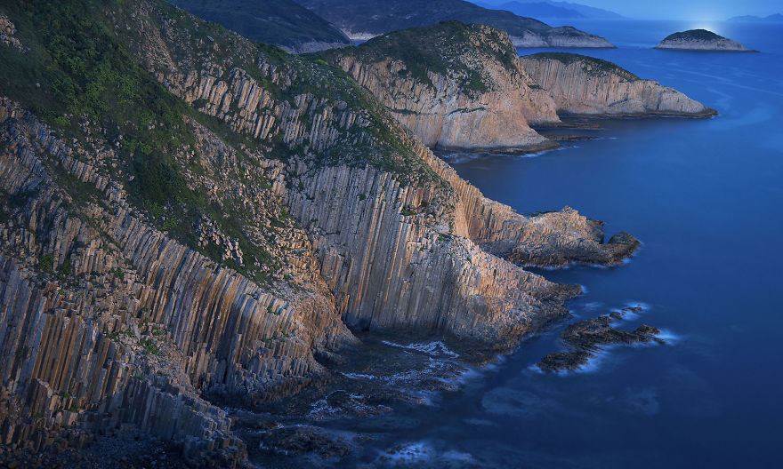 You Won&#8217;t Believe These 12 Photos Are Shot In One Of The World&#8217;s Densest Cities