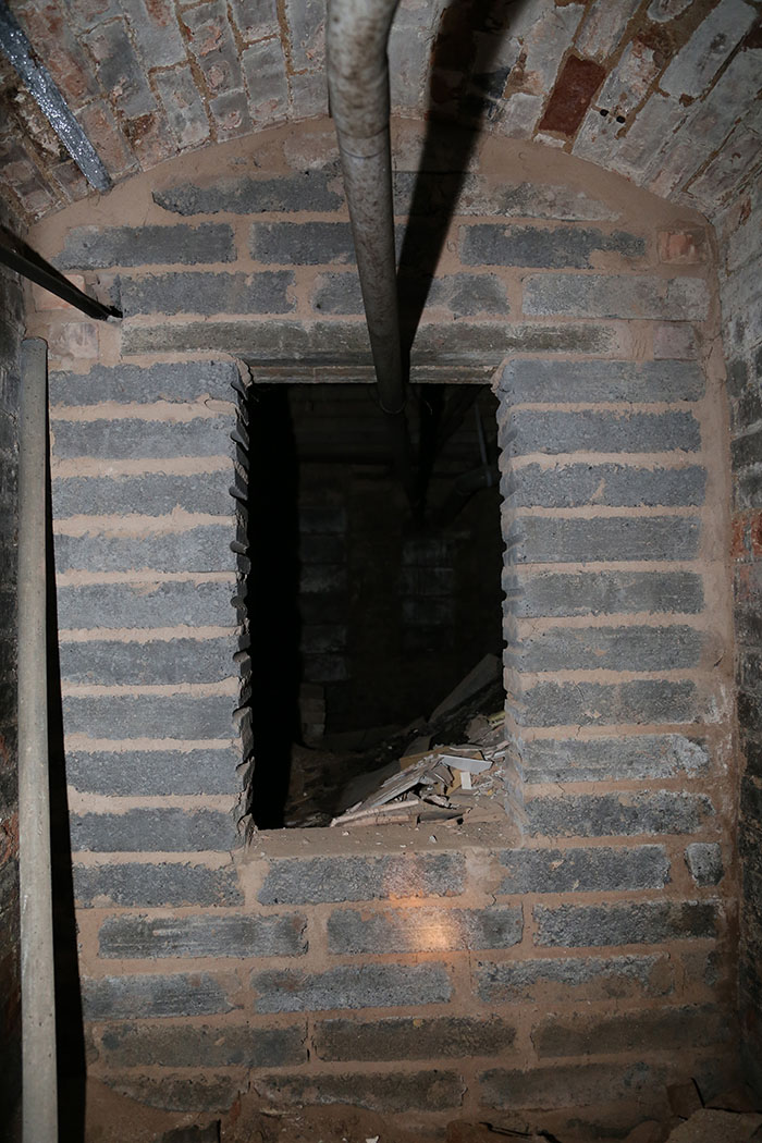 Guy Discovers A Trap Door In His Apartment Floor, Finds Something That Wasn’t In The Lease Guy Discovers A Trap Door In His Apartment Floor, Finds Something That Wasn’t In The Lease