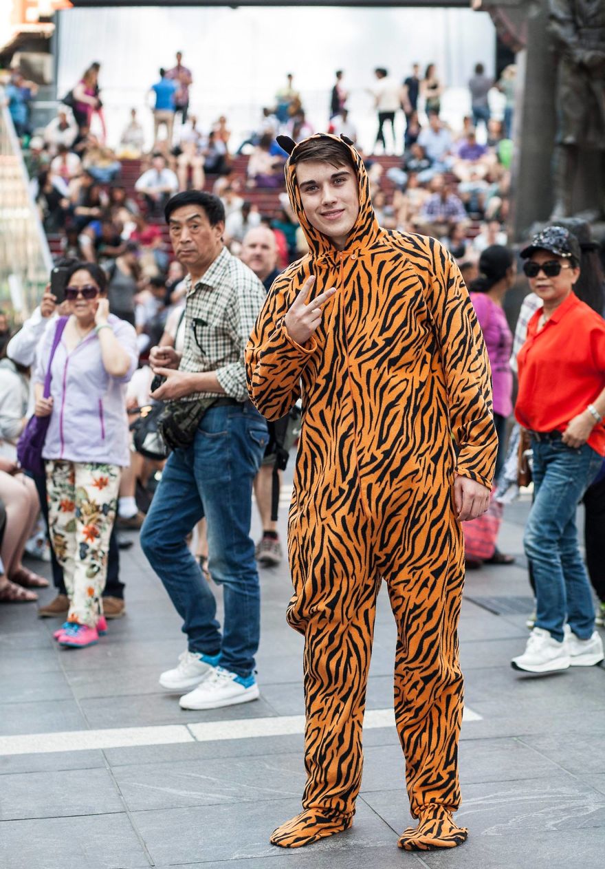 I’ve Photographed Hundreds Of People Wearing A Tiger Suit I’ve Photographed Hundreds Of People Wearing A Tiger Suit
