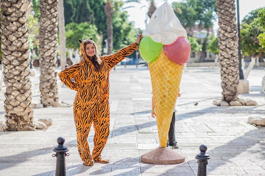 I’ve Photographed Hundreds Of People Wearing A Tiger Suit I’ve Photographed Hundreds Of People Wearing A Tiger Suit