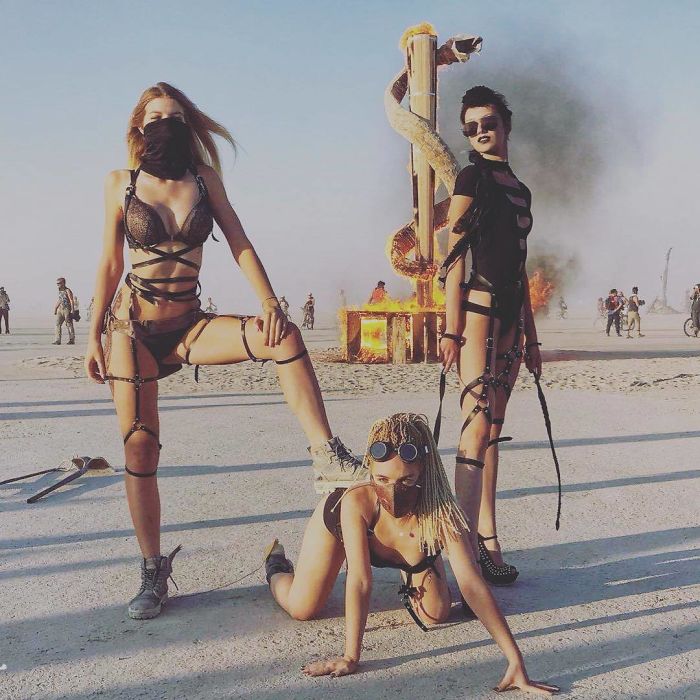 110 Epic Photos From Burning Man 2018 That Prove It’s The Craziest Festival In The World 110 Epic Photos From Burning Man 2018 That Prove It’s The Craziest Festival In The World