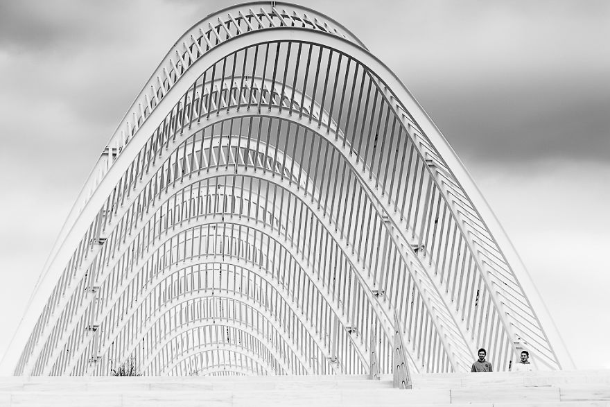 Watching People… In A Minimal Way Watching People… In A Minimal Way