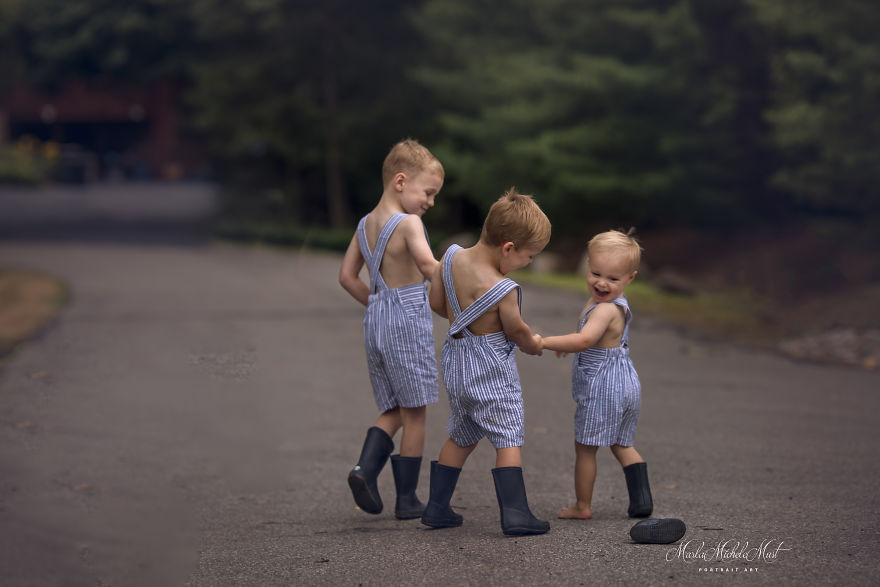 My Wild Encounter With A Crew Of Real Life Frog Catching Turtle Tamers