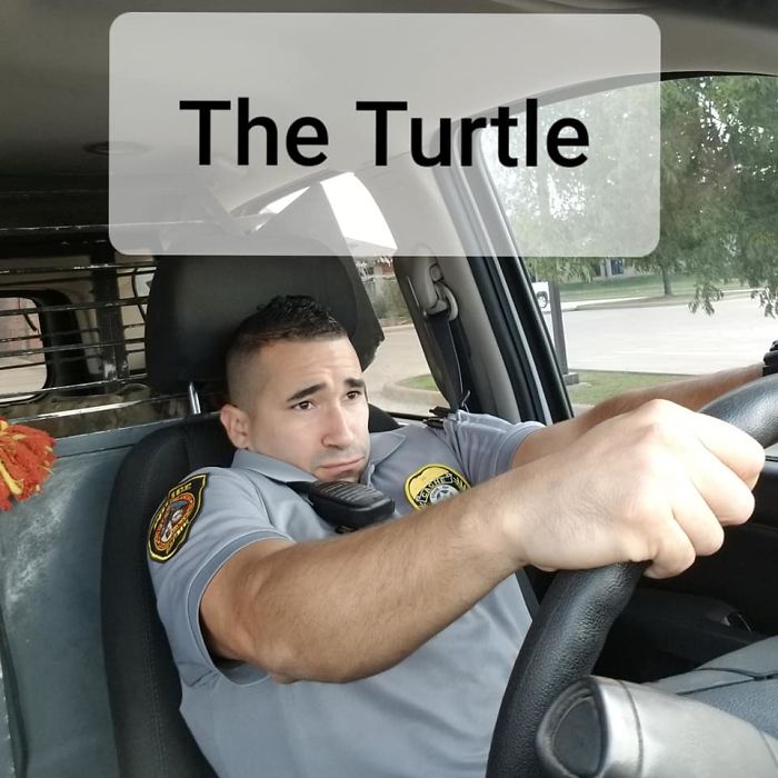 “You’re Not Fooling Anyone:” Cop Reveals 8 Tricks People Use To Avoid Getting A Ticket, And They’re Hilarious “You’re Not Fooling Anyone:” Cop Reveals 8 Tricks People Use To Avoid Getting A Ticket, And They’re Hilarious