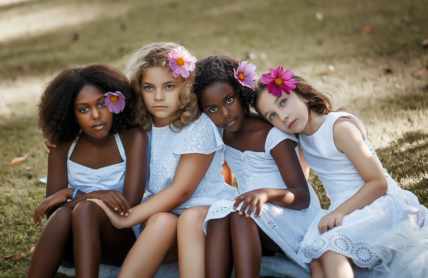 The Piano Keys Are Black And White,
but They Sound Like A Million Colours In Your Mind… The Piano Keys Are Black And White,
but They Sound Like A Million Colours In Your Mind…