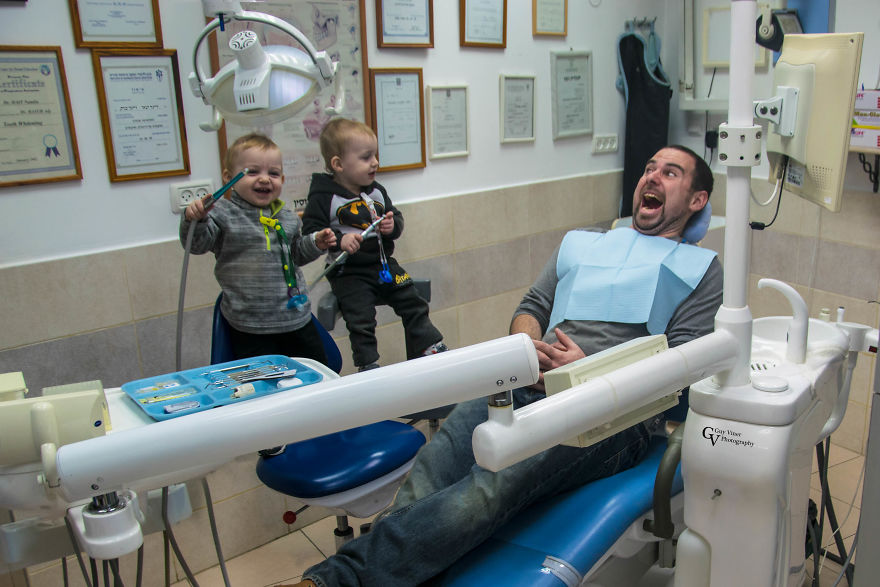 Help Us! Our Father Is A Photographer! (Part 2) Help Us! Our Father Is A Photographer! (Part 2)