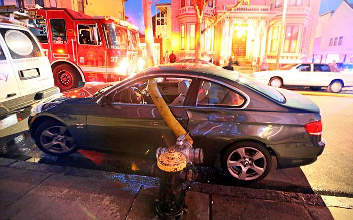 9 Times People Parked Next To Fire Hydrants And Regretted It Later