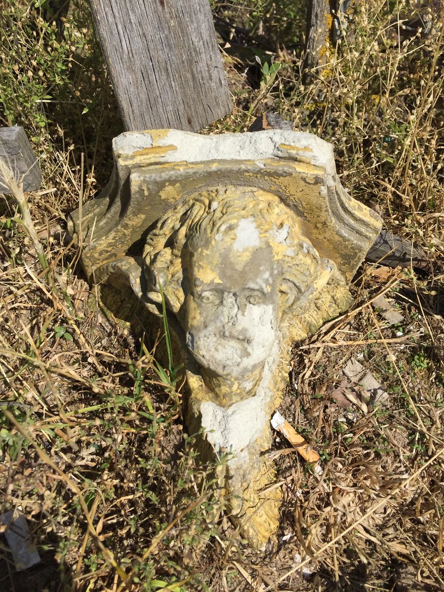 Hill Of Hundreds &#038; Thousands Of Crosses