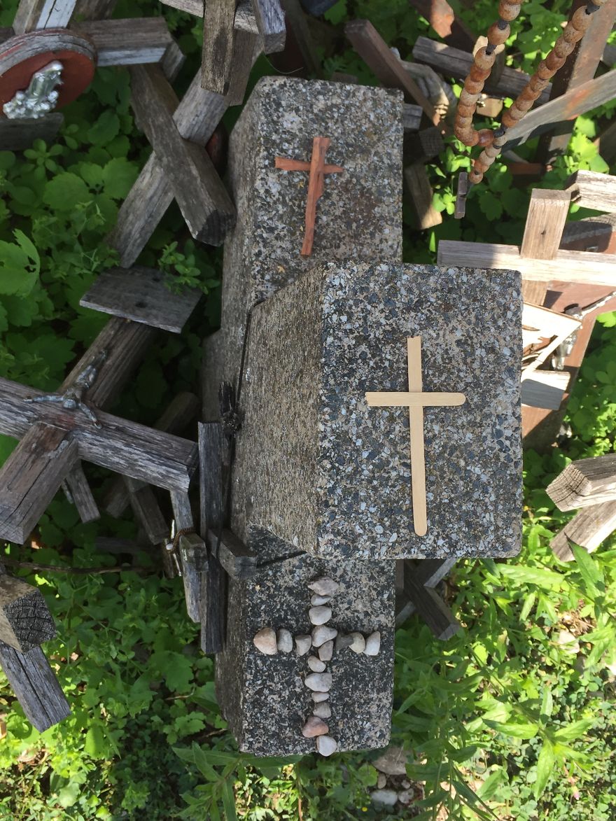 Hill Of Hundreds &#038; Thousands Of Crosses