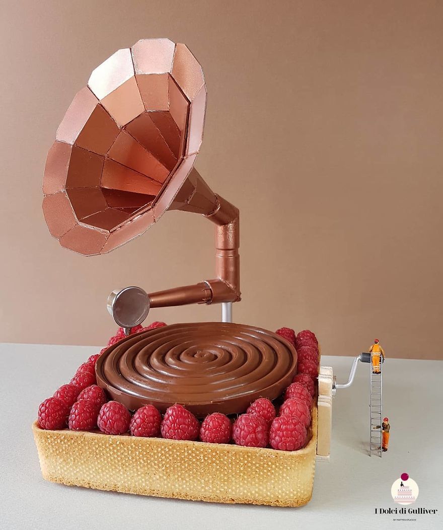 Confectioner Uses Desserts And Miniature People To Create Imaginary Situations