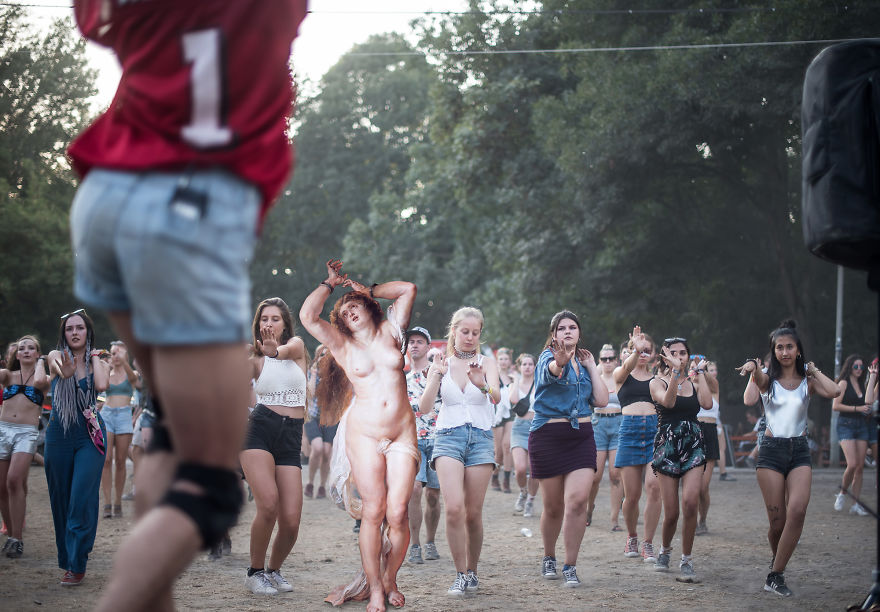 What If People From Classical Paintings Attended A Music Festival