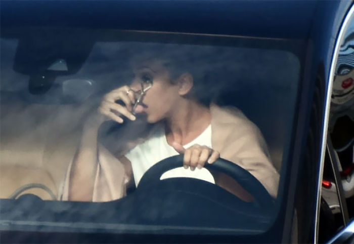 82 Dumb Drivers Who Should Not Be Allowed On The Road 82 Dumb Drivers Who Should Not Be Allowed On The Road