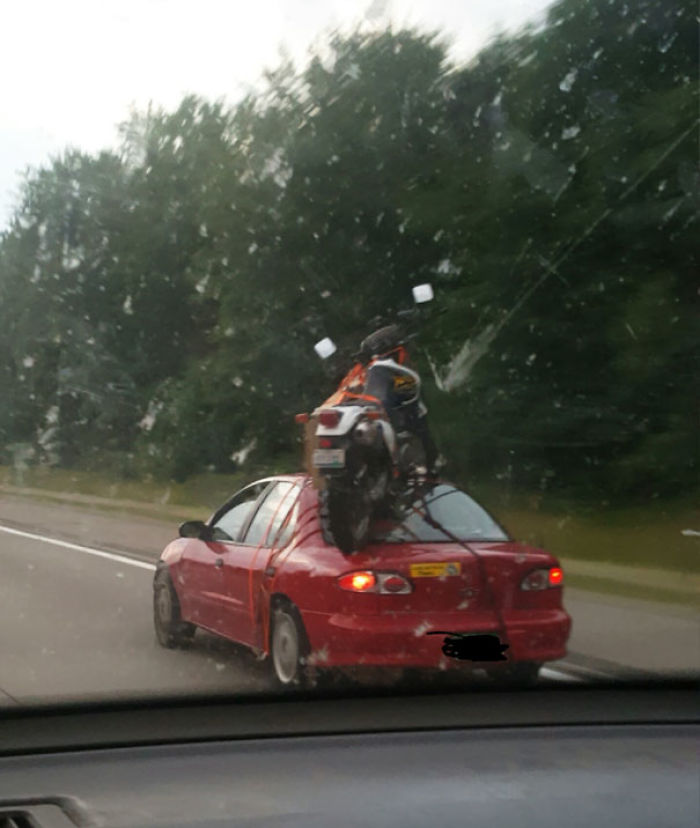 82 Dumb Drivers Who Should Not Be Allowed On The Road 82 Dumb Drivers Who Should Not Be Allowed On The Road