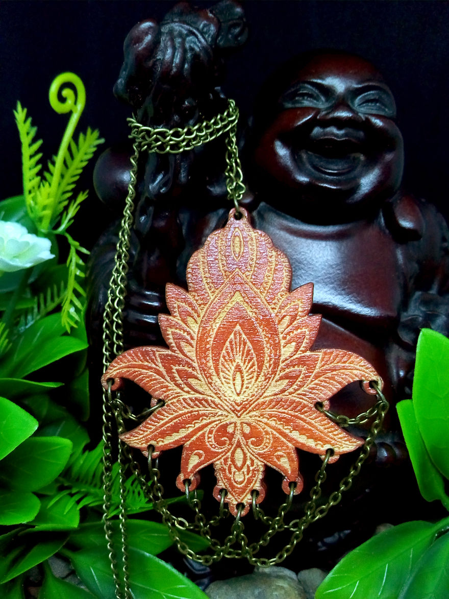 That’s Why I Make Spiritual Necklaces From Wood That’s Why I Make Spiritual Necklaces From Wood