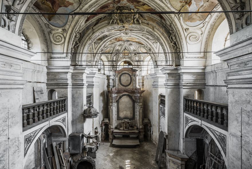 I Spent 6 Months Travelling Around Europe And The USA Exploring Some Of The Most Incredible Abandoned Locations I Spent 6 Months Travelling Around Europe And The USA Exploring Some Of The Most Incredible Abandoned Locations