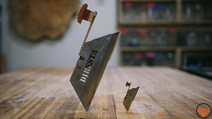 Carving A Giant Utility Knife Entirely Out Of Wood Carving A Giant Utility Knife Entirely Out Of Wood