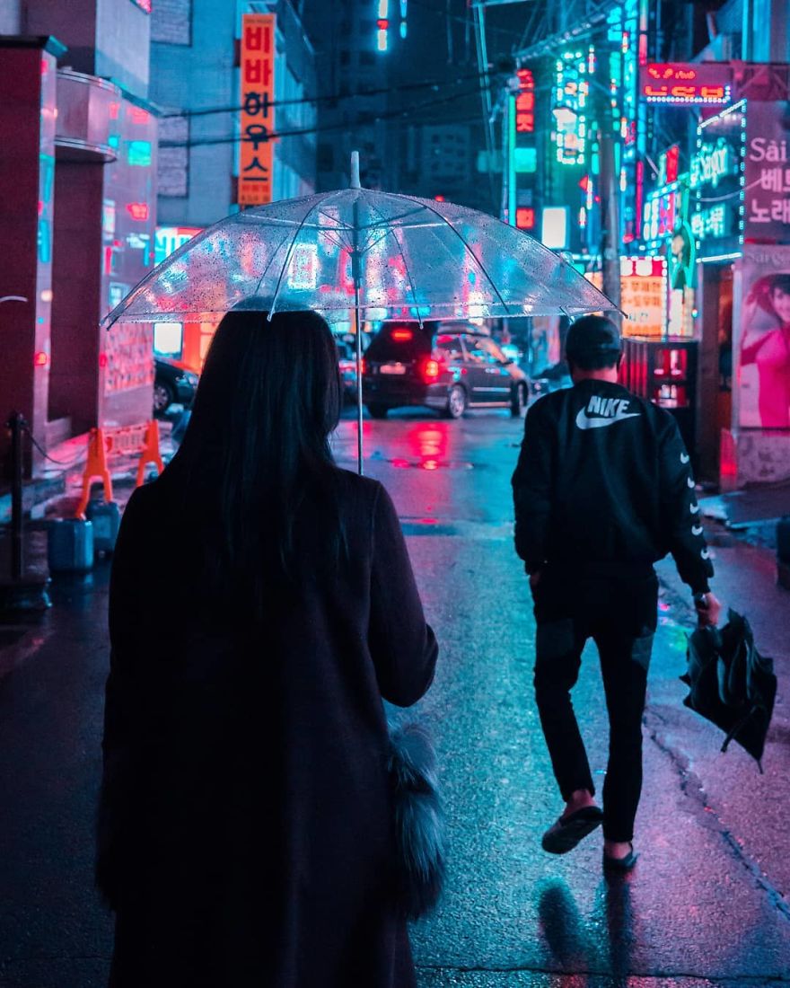 27 Photos From My Neon Hunting In Cyberpunk Cities Of Asia