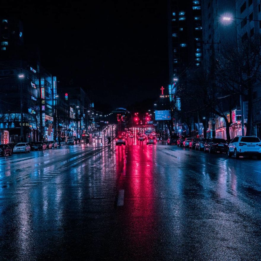 27 Photos From My Neon Hunting In Cyberpunk Cities Of Asia