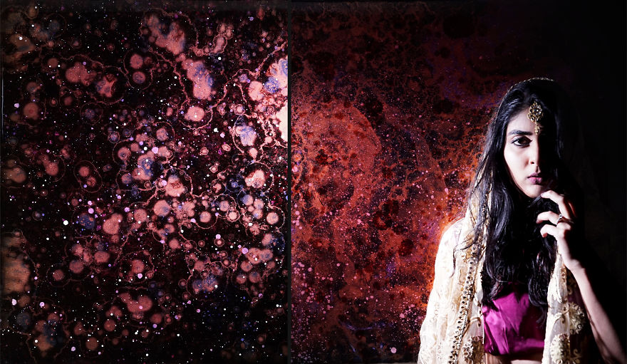 Artist Creates Incredible Galaxy Resin Paintings With Hypnotizing Depth Artist Creates Incredible Galaxy Resin Paintings With Hypnotizing Depth