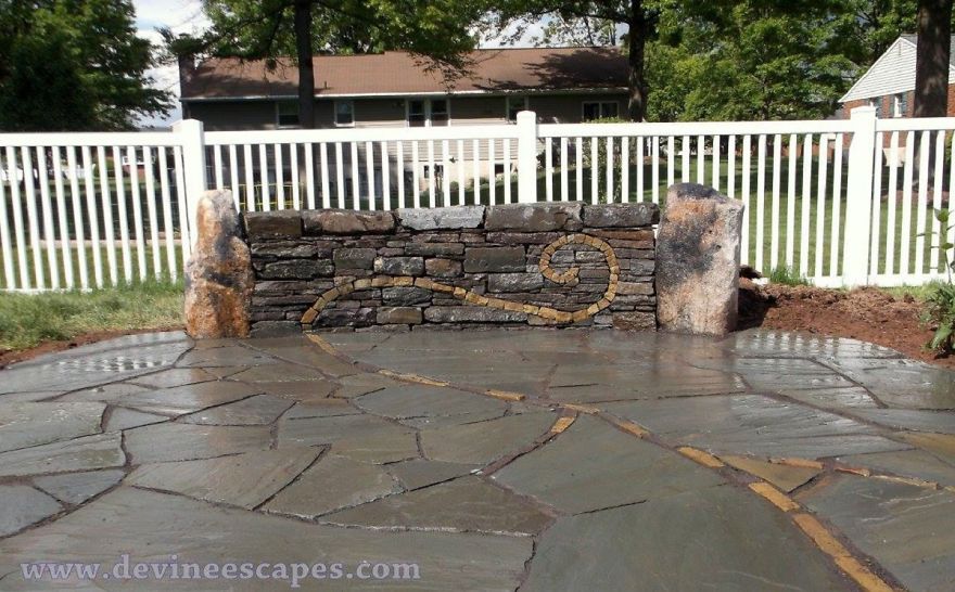 Visionary Eco-Art: I Take Bits Of Stone And Fit Them Together Visionary Eco-Art: I Take Bits Of Stone And Fit Them Together