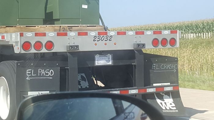 35 Times People Couldn’t Believe Their Eyes On The Road 35 Times People Couldn’t Believe Their Eyes On The Road