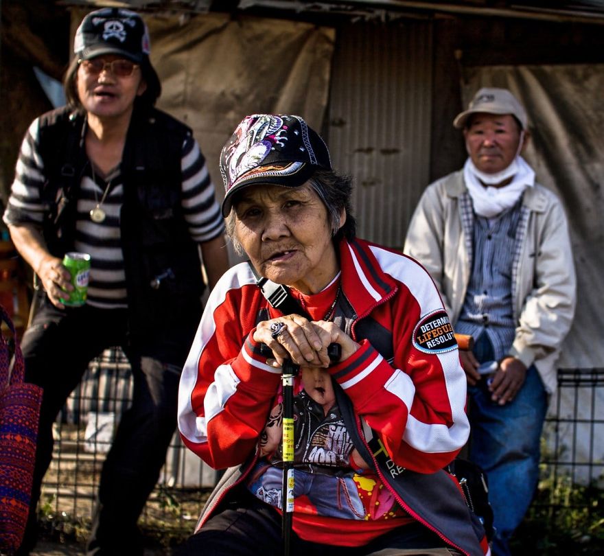 I’ve Spent 3 Incredible Days As A King In A Japanese Slum In Osaka And Photographed It I’ve Spent 3 Incredible Days As A King In A Japanese Slum In Osaka And Photographed It