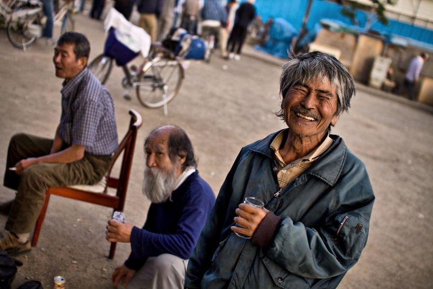 I’ve Spent 3 Incredible Days As A King In A Japanese Slum In Osaka And Photographed It I’ve Spent 3 Incredible Days As A King In A Japanese Slum In Osaka And Photographed It