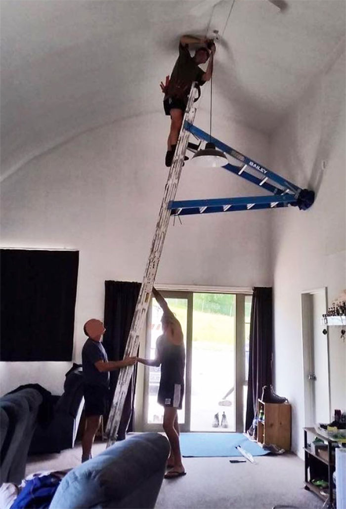 117 Reasons Why Women Live Longer Than Men (New Pics) 117 Reasons Why Women Live Longer Than Men (New Pics)