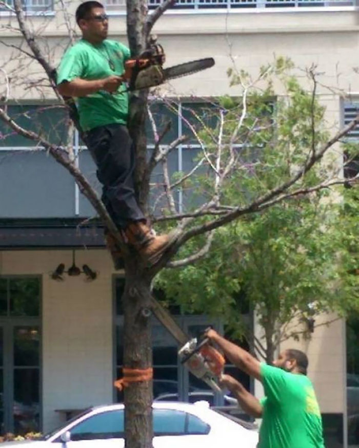 117 Reasons Why Women Live Longer Than Men (New Pics) 117 Reasons Why Women Live Longer Than Men (New Pics)