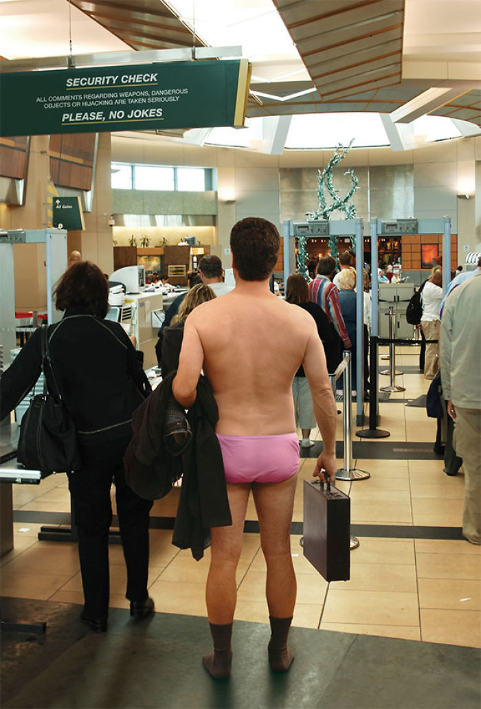 126 Times People Had To Look Twice To Understand What They Were Seeing At The Airport 126 Times People Had To Look Twice To Understand What They Were Seeing At The Airport
