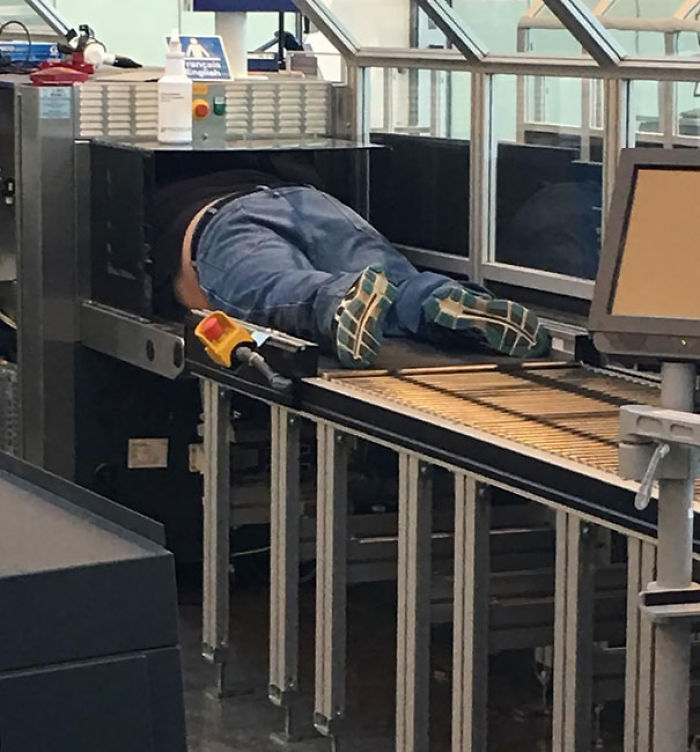 126 Times People Had To Look Twice To Understand What They Were Seeing At The Airport 126 Times People Had To Look Twice To Understand What They Were Seeing At The Airport