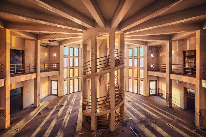 Photographer Takes Pictures Of Abandoned Buildings Around Europe Photographer Takes Pictures Of Abandoned Buildings Around Europe