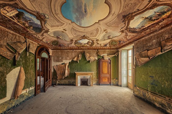 Photographer Takes Pictures Of Abandoned Buildings Around Europe Photographer Takes Pictures Of Abandoned Buildings Around Europe