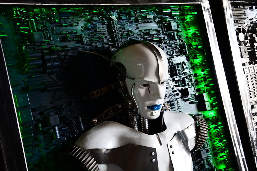 He Will Do Everything With The Trash. The Artist Inspired By Waste Creates Amazing Works. Children Can Inspire!